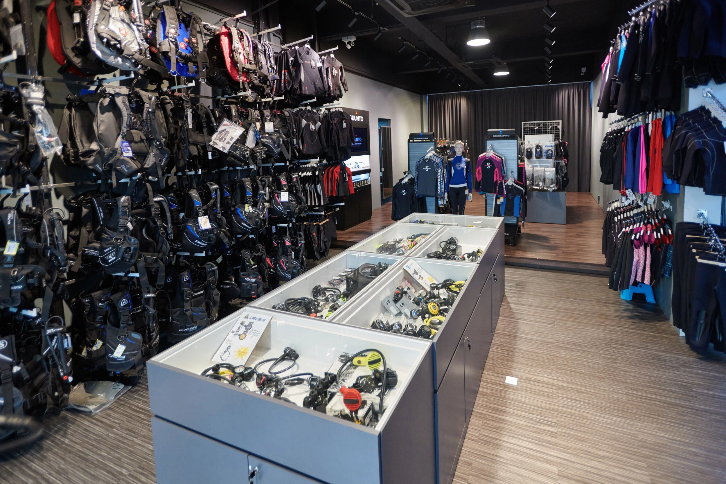 Scuba Warehouse gear wall and product display